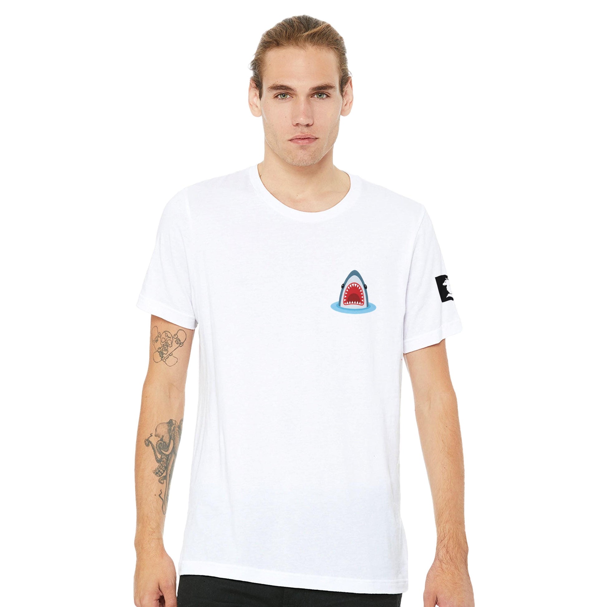 Cartoon Shark Attack – Graphic Lightweight T-Shirt with Open-Mouth Shark